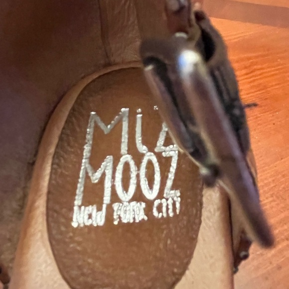 Miz Mooz NYC - Gladiator Sandals Size 41 Cosmo Brandy Brown Studded - Picture 7 of 8